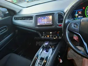 Honda Vezel 2014 SUV (Used)