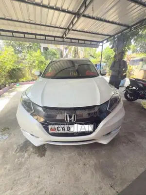 Honda Vezel 2014 SUV (Used)