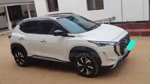 Nissan Magnite Tekna Plus AMT 2025 SUV (Used)