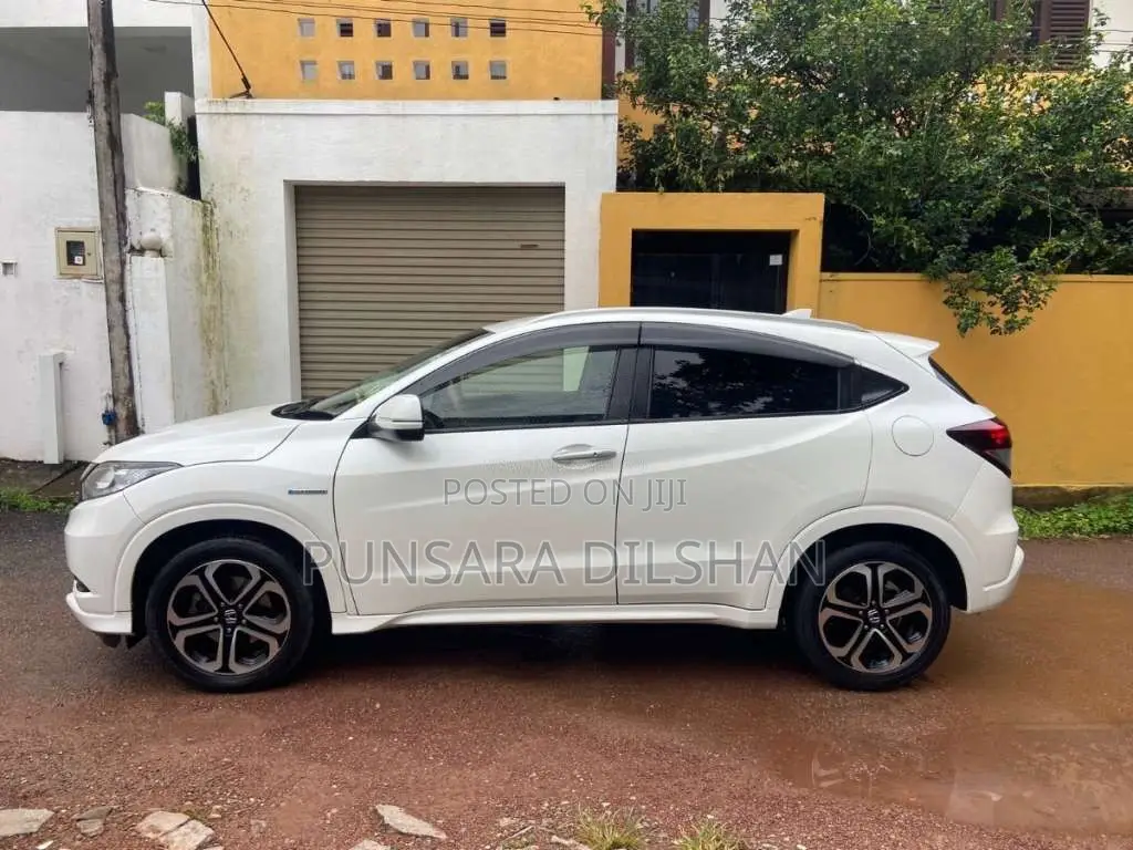 Honda Vezel 2016 SUV (Used)