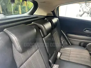 Honda Vezel 2014 SUV (Used)