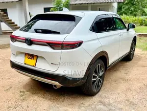 Honda Vezel G GRADE 2024 SUV (Used)