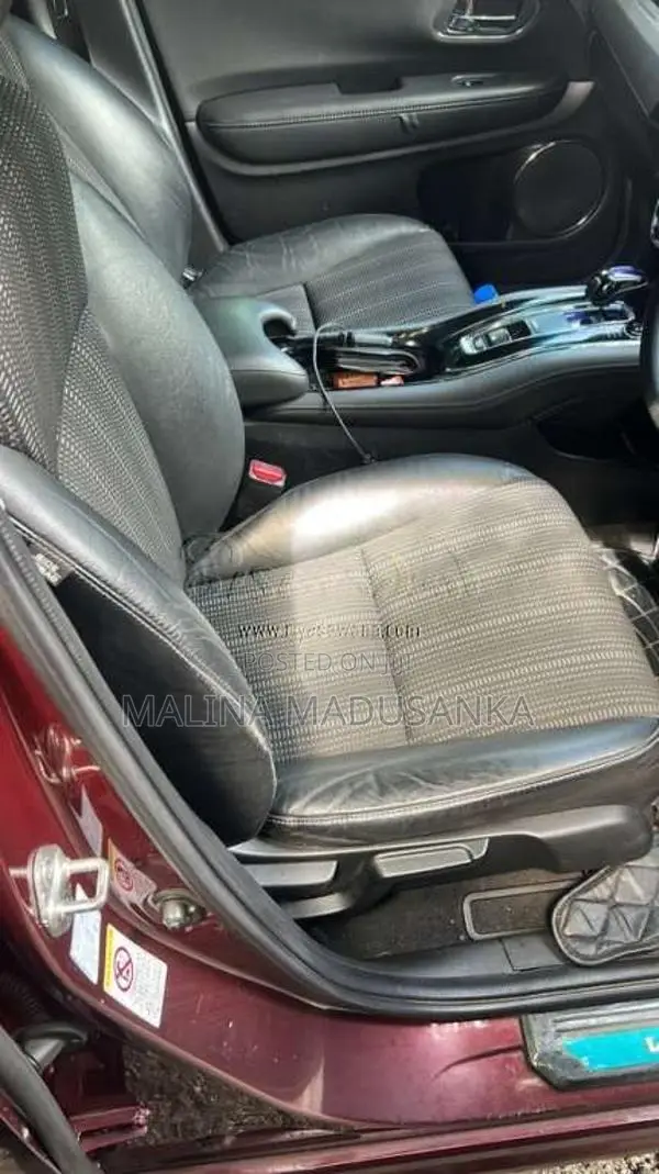 Honda Vezel 2014 SUV (Used)