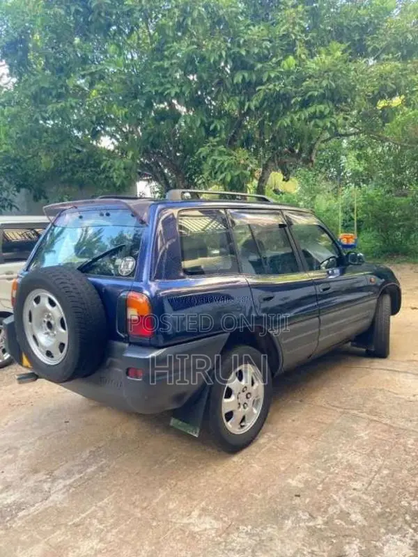 Toyota Rav4 1999 SUV (Used)