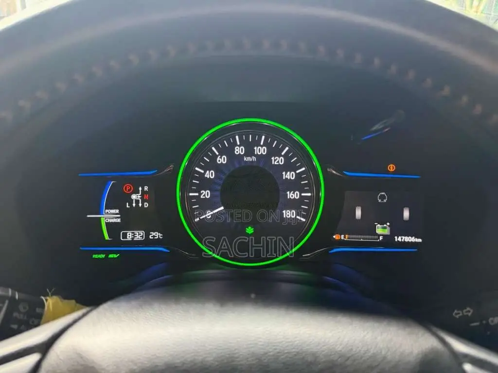 Honda Vezel 2014 SUV (Used)