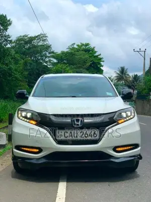 Honda Vezel RS Sensing 2016 SUV (Used)