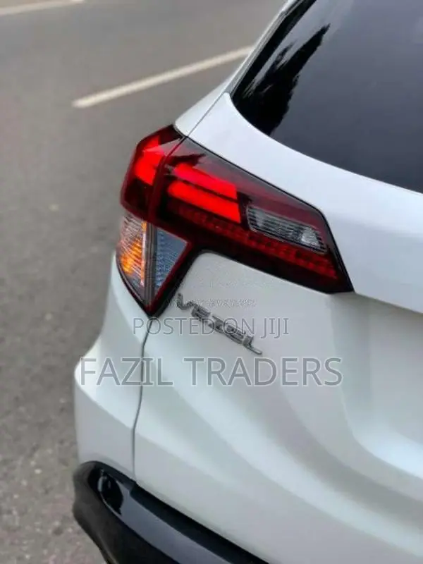 Honda Vezel RS Sensing 2016 SUV (Used)