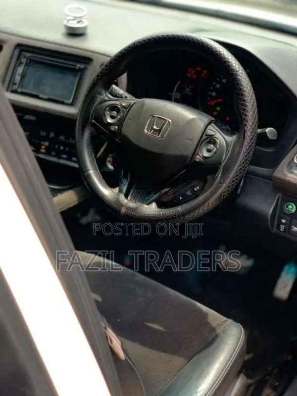 Honda Vezel RS Sensing 2016 SUV (Used)