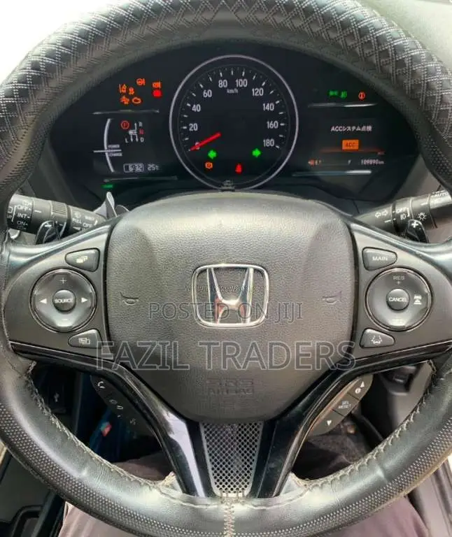 Honda Vezel RS Sensing 2016 SUV (Used)