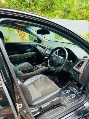 Honda Vezel RS Sensing 2017 SUV (Used)