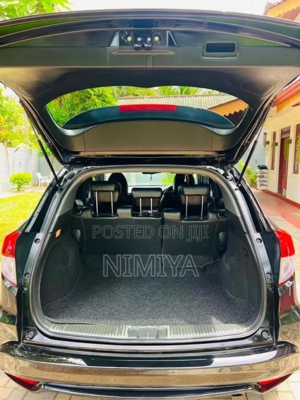 Honda Vezel RS Sensing 2017 SUV (Used)