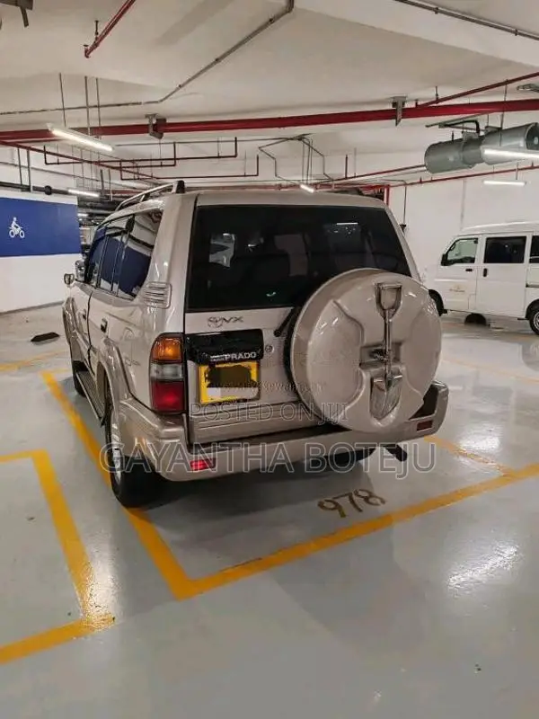 Toyota Land Cruiser Prado 1997 SUV (Used)