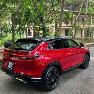 Honda Vezel 2025 SUV (Used)