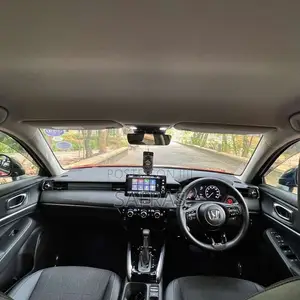 Honda Vezel 2025 SUV (Used)