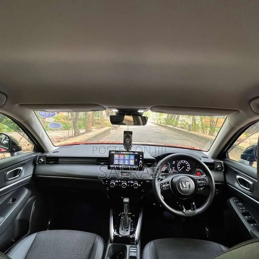 Honda Vezel 2025 SUV (Used)