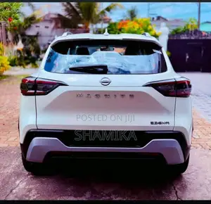Nissan Magnite Tekna 2025 SUV (Used)