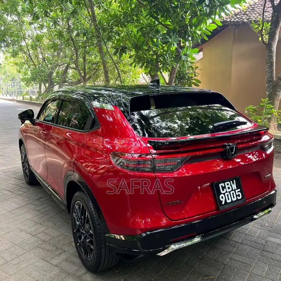 Honda Vezel 2025 SUV (Used)