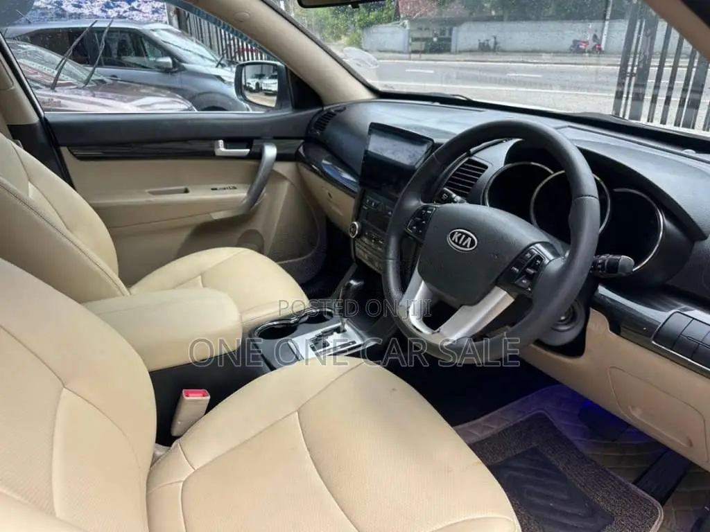Kia Sorento 2012 SUV (Used)