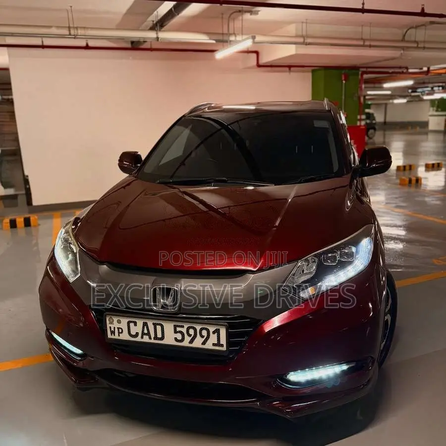 Honda Vezel 2014 SUV (Used)