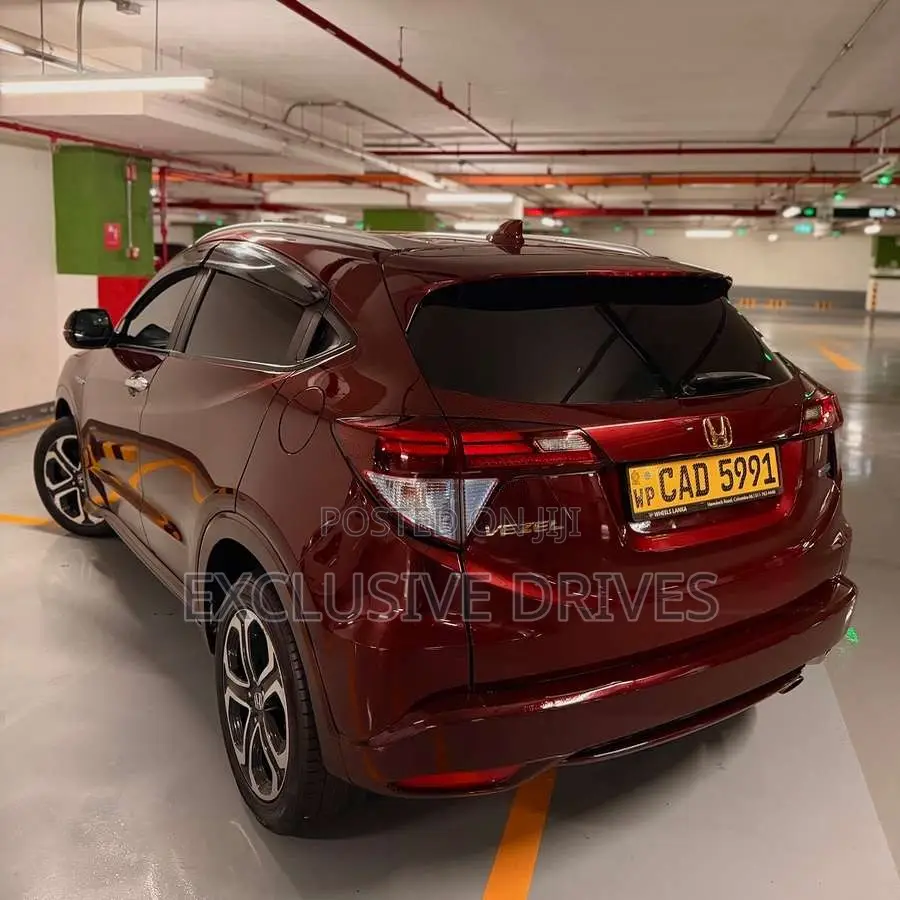 Honda Vezel 2014 SUV (Used)