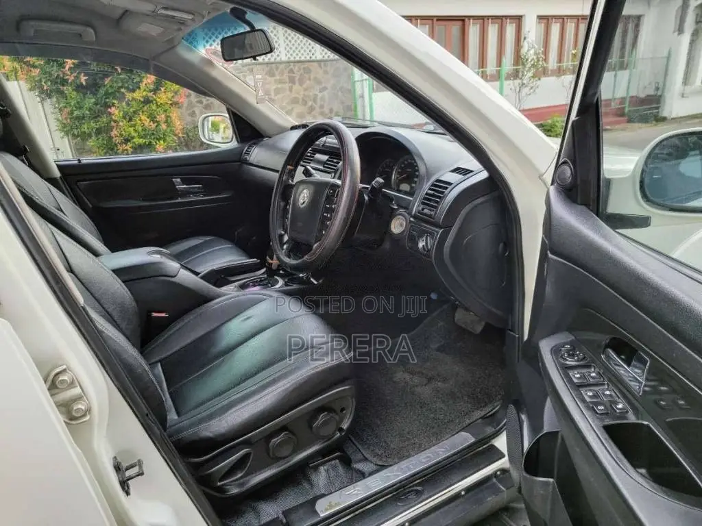 Micro Rexton 270 XDI 2008 SUV (Used)