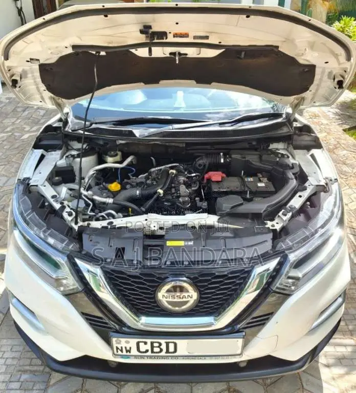 Nissan Qashqai 2018 SUV (Used)