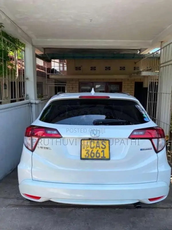 Honda Vezel 2016 SUV (Used)
