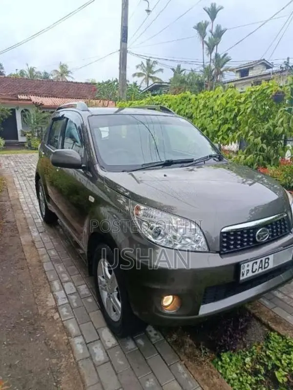 Daihatsu Terios 2014 SUV (Used)