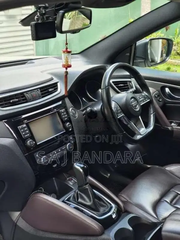 Nissan Qashqai 2018 SUV (Used)