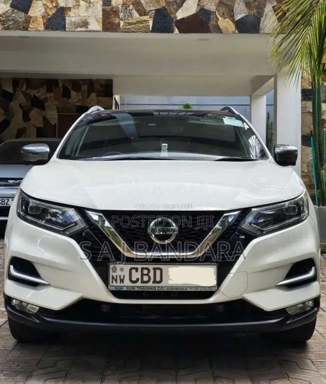 Nissan Qashqai 2018 SUV (Used)