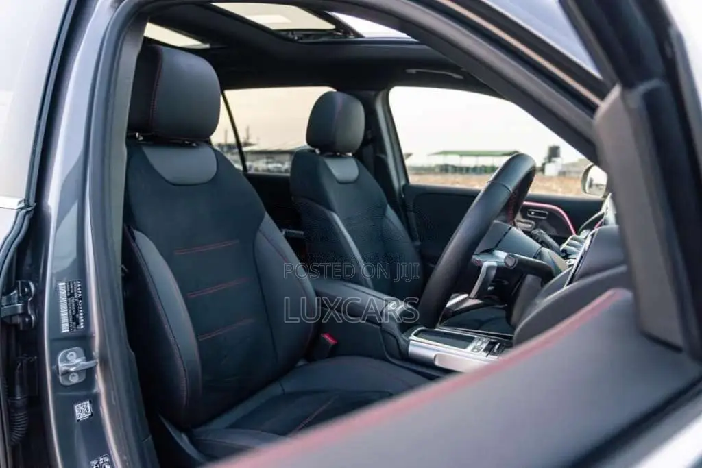 Mercedes-Benz GLB 180 AMG 2025 SUV Brand New