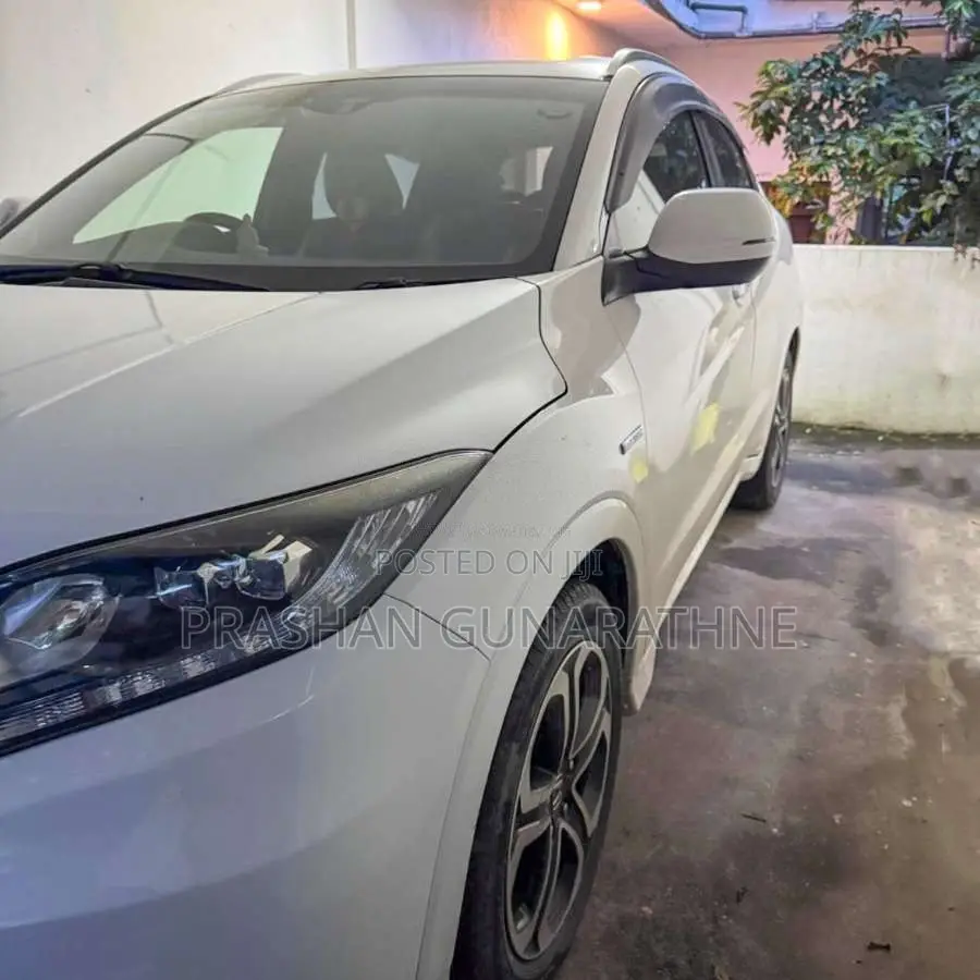 Honda Vezel 2016 SUV (Used)