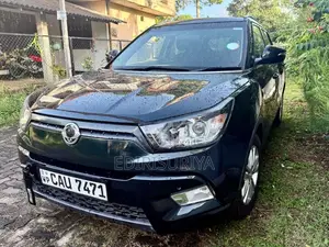 Micro Tivoli 2017 SUV (Used)