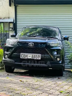 Toyota Raize 2023 SUV (Used)