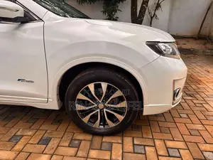 Nissan X-Trail 2015 SUV (Used)