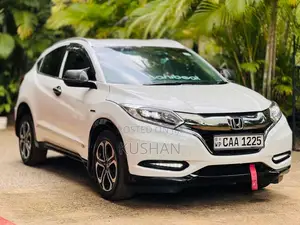 Honda Vezel 2014 SUV (Used)