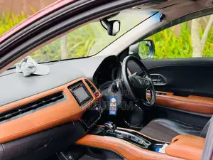 Honda Vezel 2015 SUV (Used)
