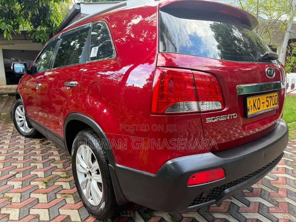 Kia Sorento 2011 SUV (Used)