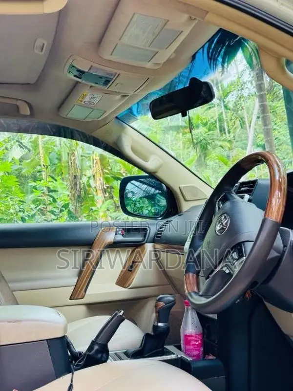 Toyota Land Cruiser Prado 2017 SUV (Used)