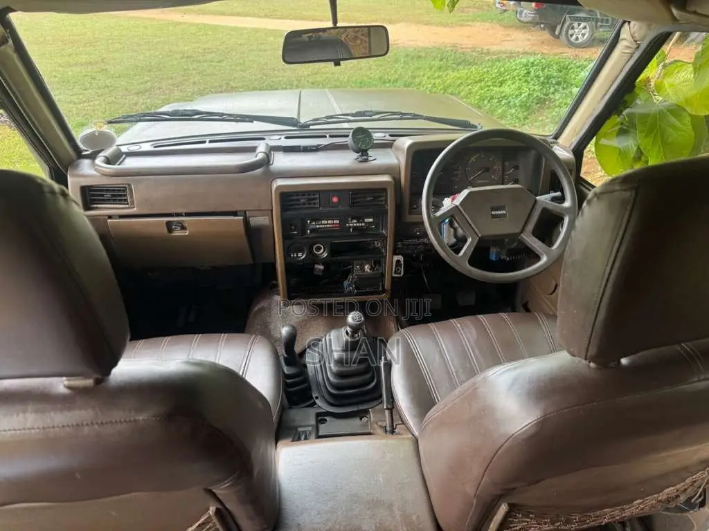Nissan Patrol Safari Y60 1962 SUV (Used)