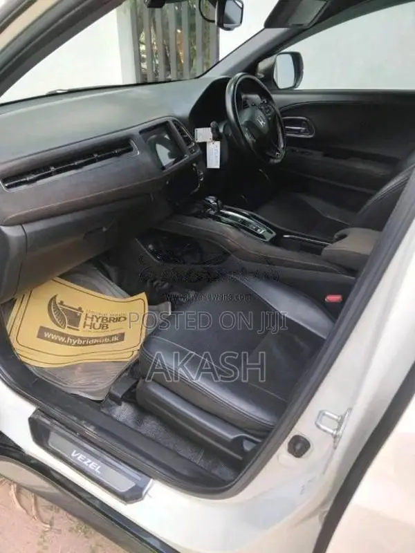 Honda Vezel RS Sensing 2017 SUV (Used)