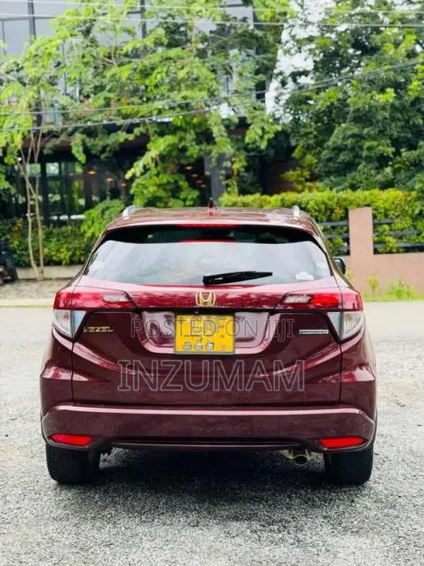 Honda Vezel 2015 SUV (Used)