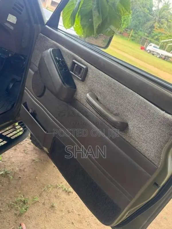 Nissan Patrol Safari Y60 1962 SUV (Used)