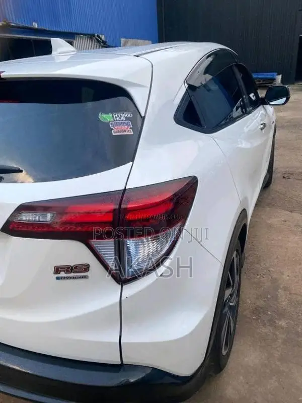 Honda Vezel RS Sensing 2017 SUV (Used)