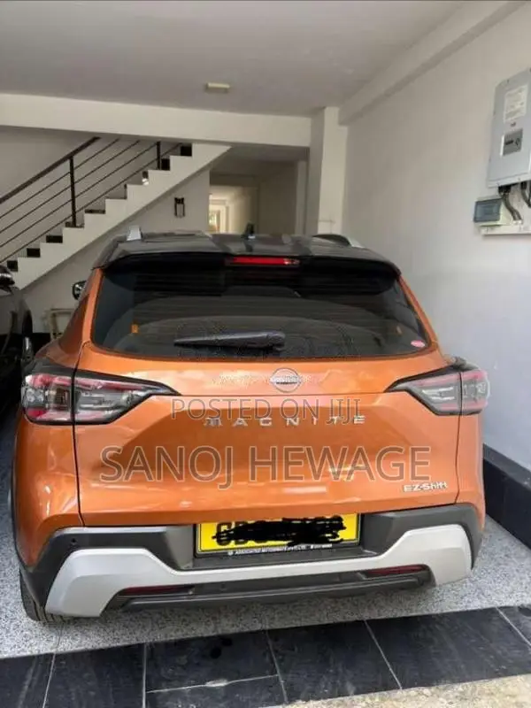 Nissan Magnite Ez Shift Tekna Plus 2025 SUV (Used)