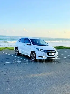 Honda Vezel 2015 SUV (Used)