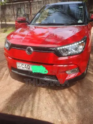 Micro Tivoli 2016 SUV (Used)