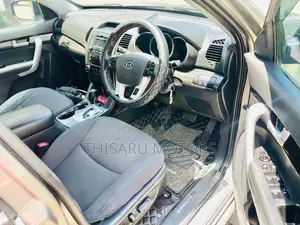 Kia Sorento 1-8 2011 SUV (Used)