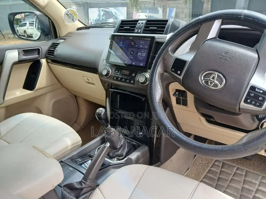 Toyota Land Cruiser Prado 2015 SUV (Used)
