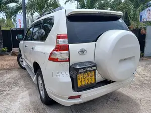 Toyota Land Cruiser Prado 2015 SUV (Used)